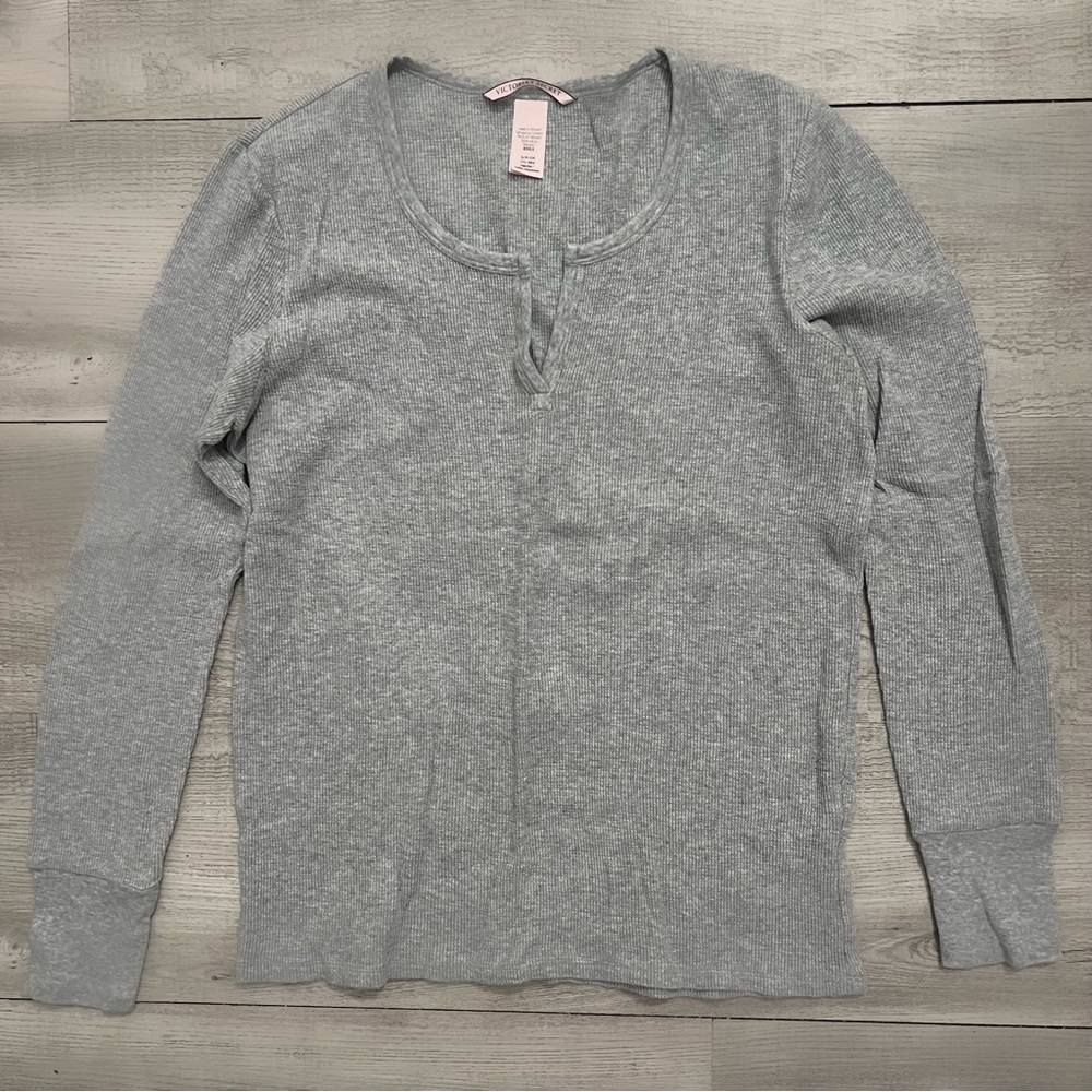 Victoria's Secret Heather Gray Long Sleeve Top